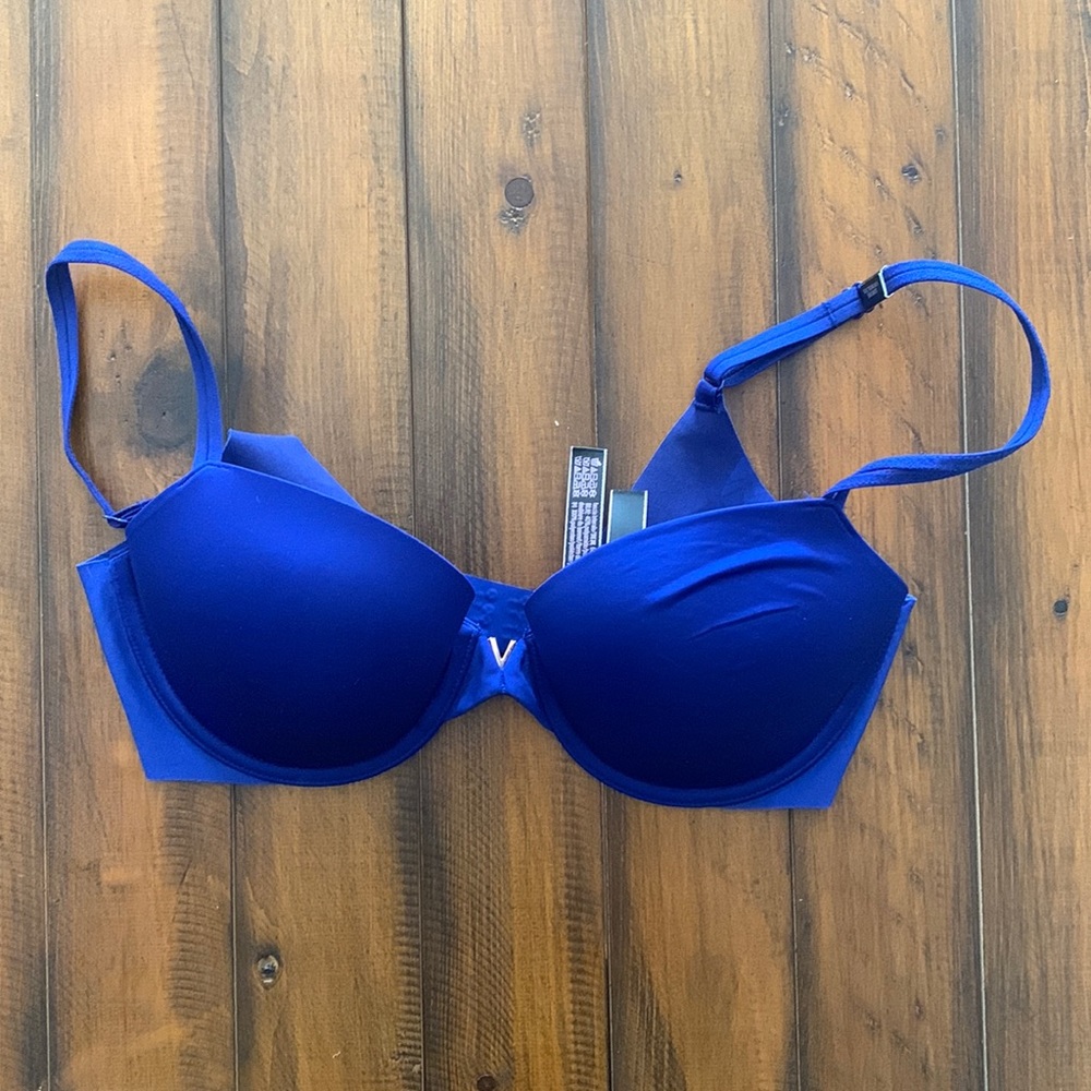 Victoria’s Secret bra